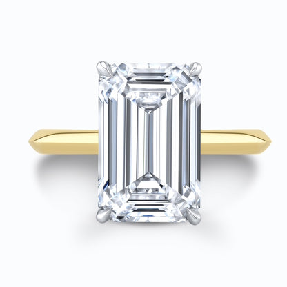 Emerald cut Diamond ring